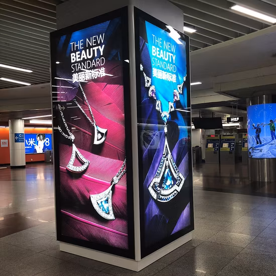 Insegne pubblicitarie professionali con scatola luminosa a LED 3D progettate su misura